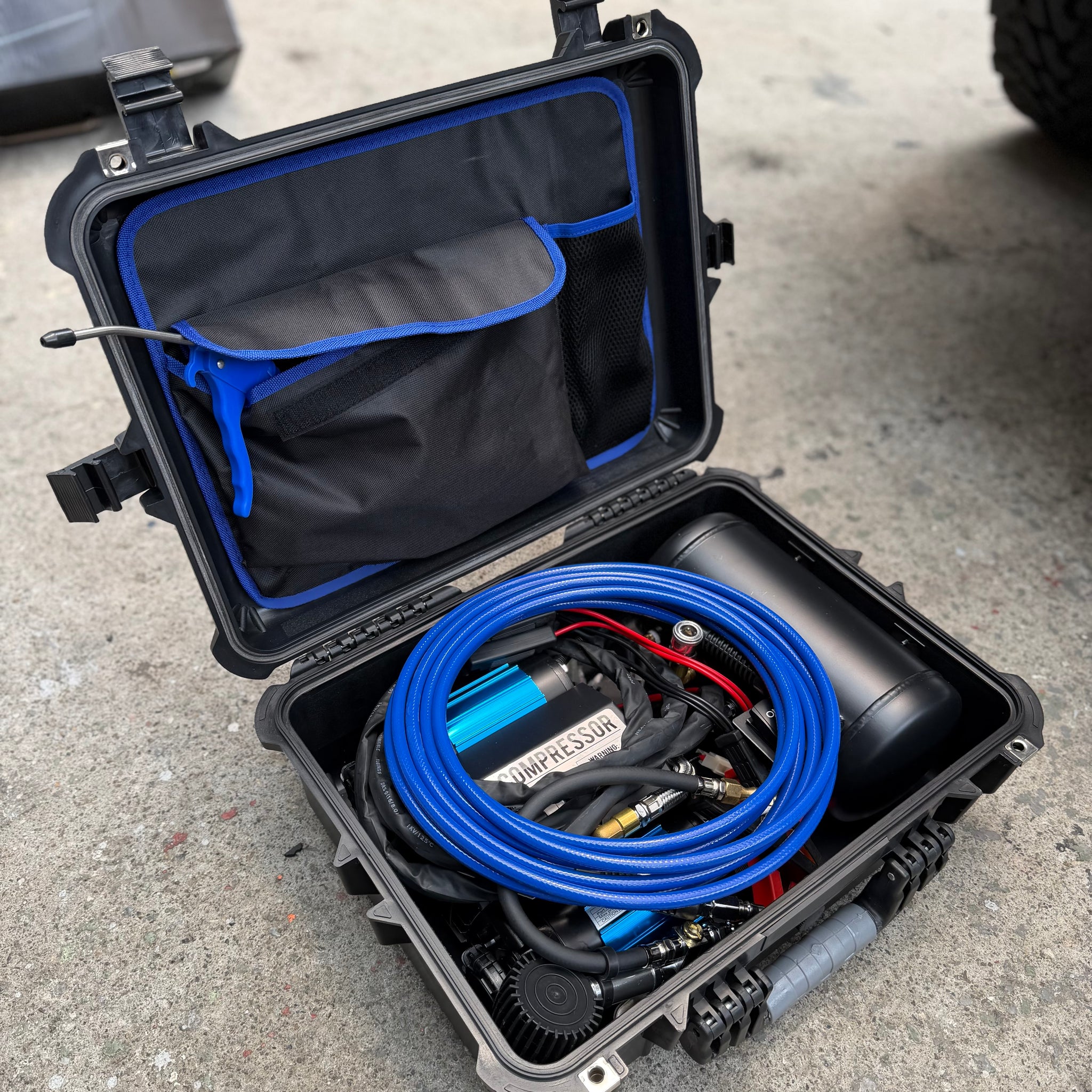 足の空圧器 FUNG】4x4ツインAIRコンプレッサー ポーダブルエアシステム